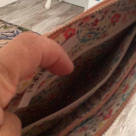 Cosmetic bag salmon monogram on the front never used good size 2 pouch z… - Picture 4 of 5